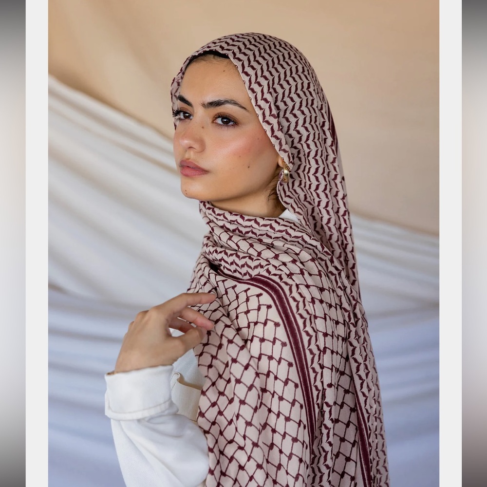 Vela scarves maroon keffiyeh hijab